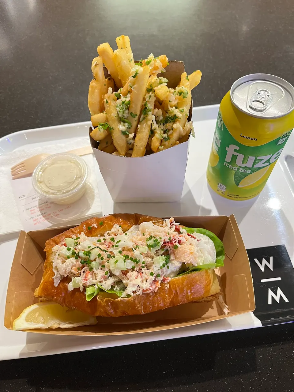 Blue Claw Lobster Shack photo 1