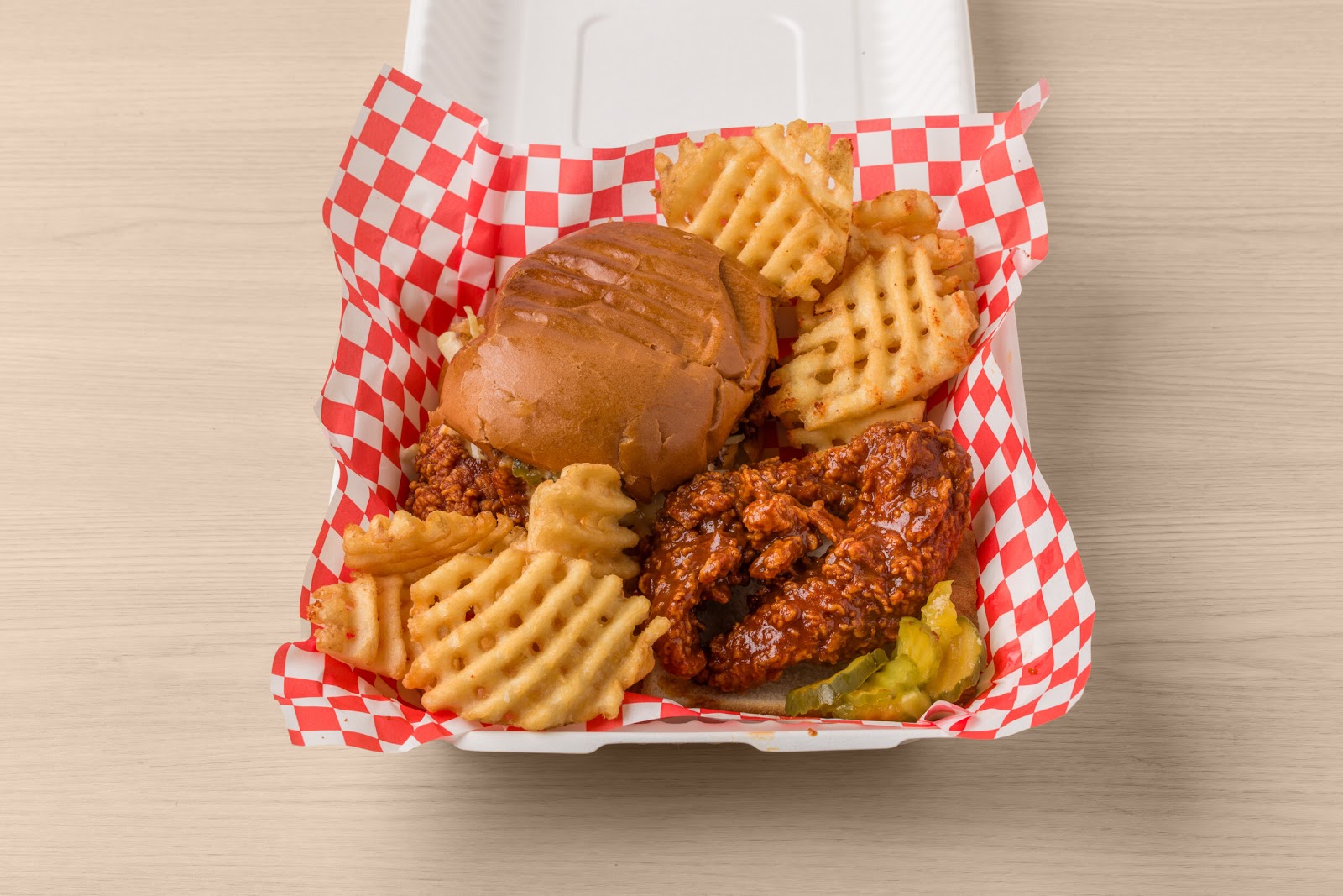 Chen Chen's Nashville Hot Chicken photo 2